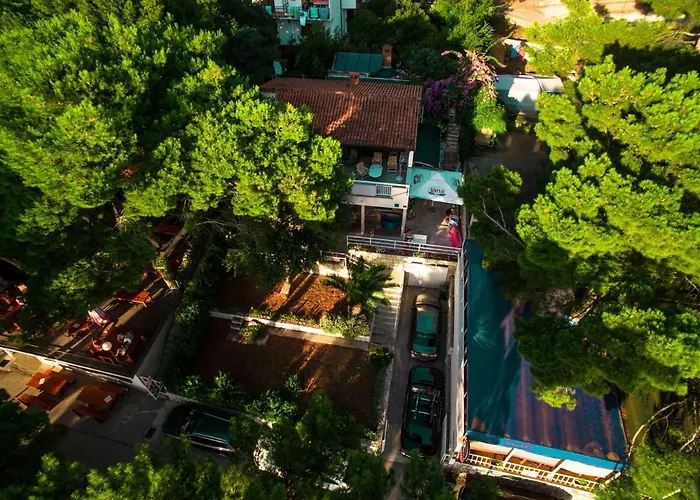 Lägenhet Zaostrog 12951b